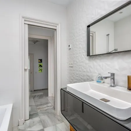 Beachfront Golden Mile Marbella