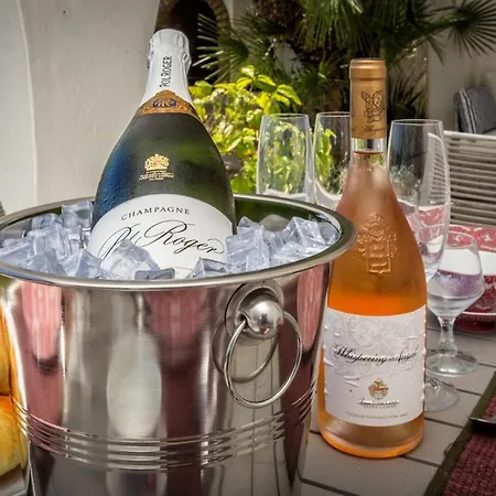 Ferienhaus Beachfront Golden Mile Marbella