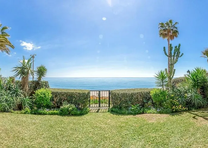 Beachfront Golden Mile Semesterbostad Marbella
