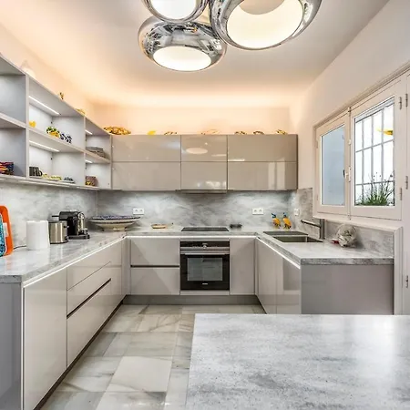 Σπίτι διακοπών Beachfront Golden Mile