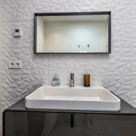 Beachfront Golden Mile